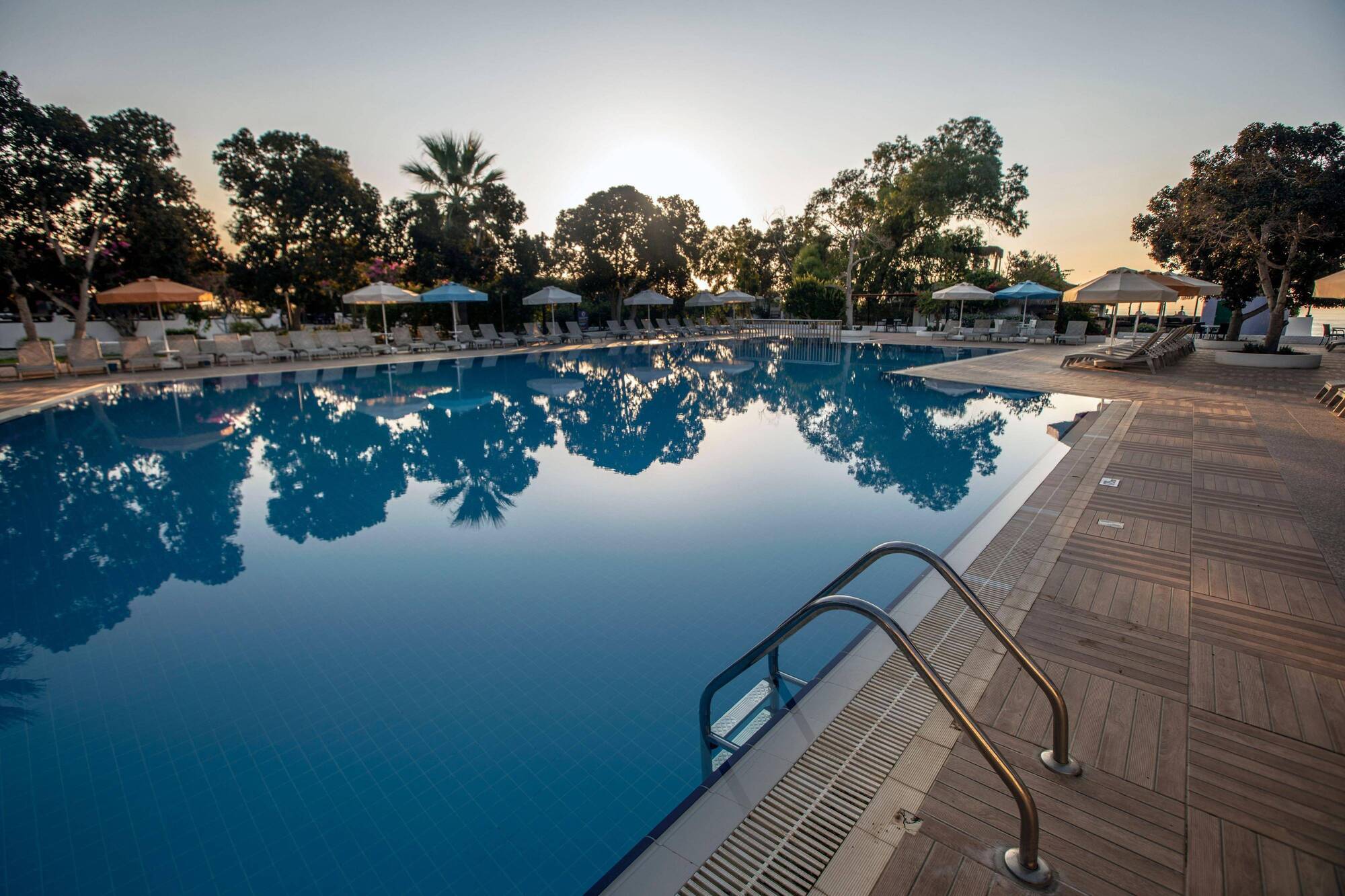 Merit Cyprus Gardens Holiday Famagusta  Ngoại thất bức ảnh