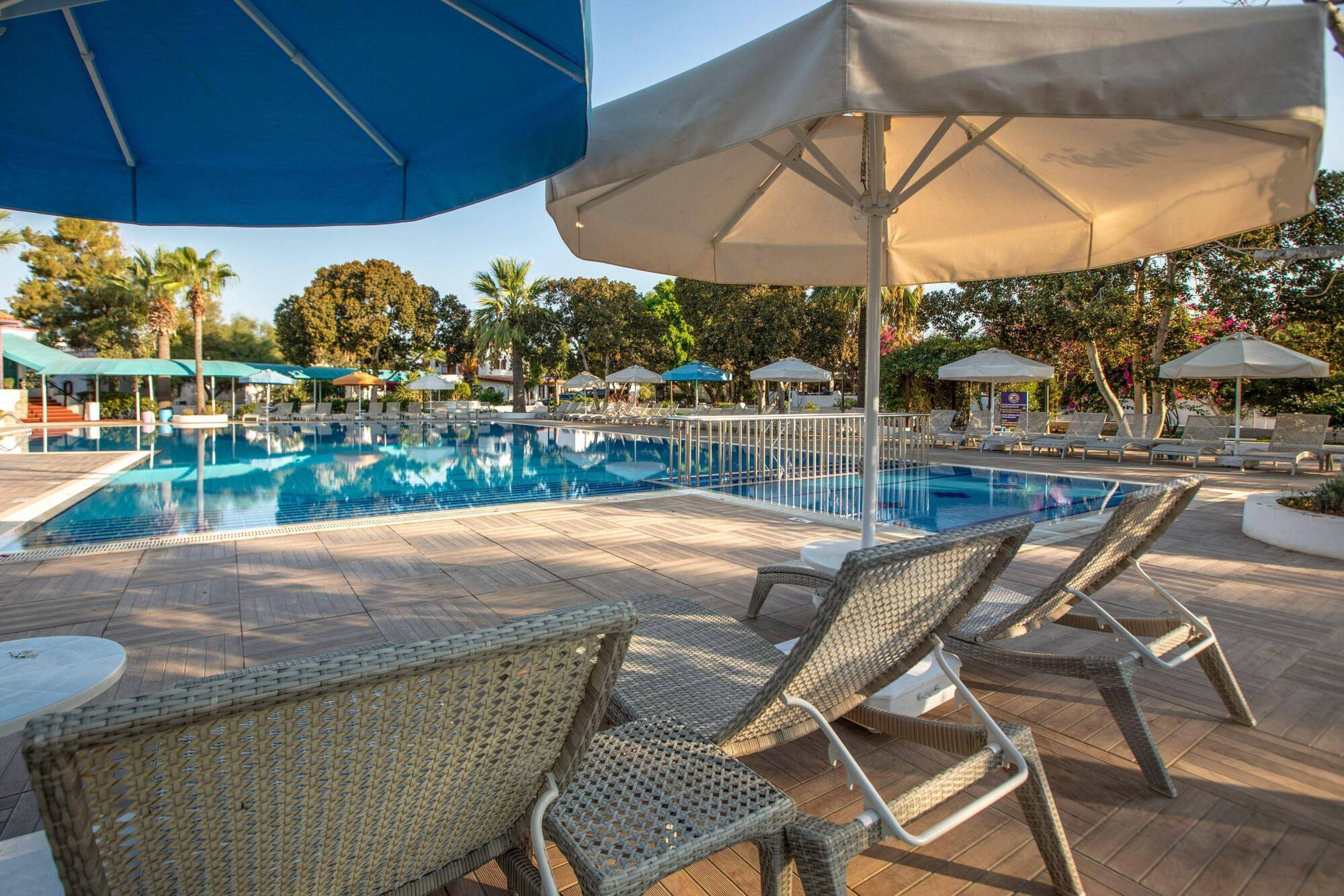 Merit Cyprus Gardens Holiday Famagusta  Ngoại thất bức ảnh