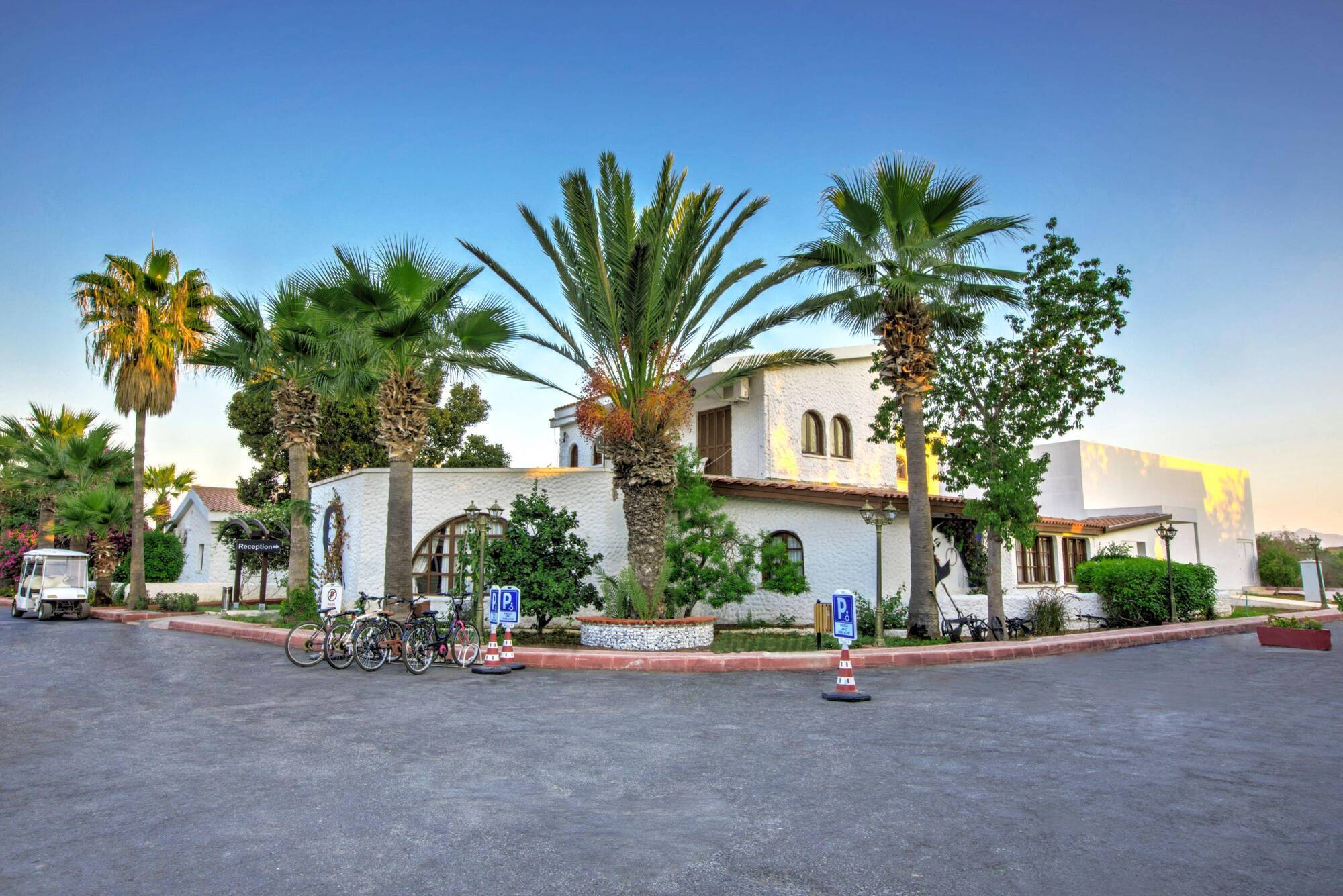 Merit Cyprus Gardens Holiday Famagusta  Ngoại thất bức ảnh
